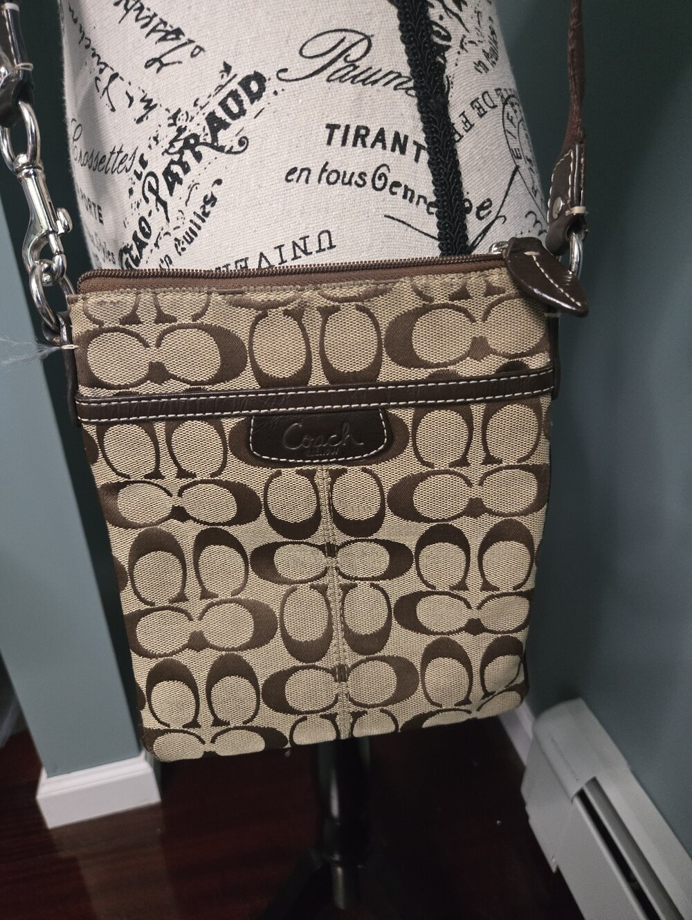 Classic Coach Crossbody